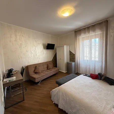 Acqua Azzurra Bed & Breakfast 3*